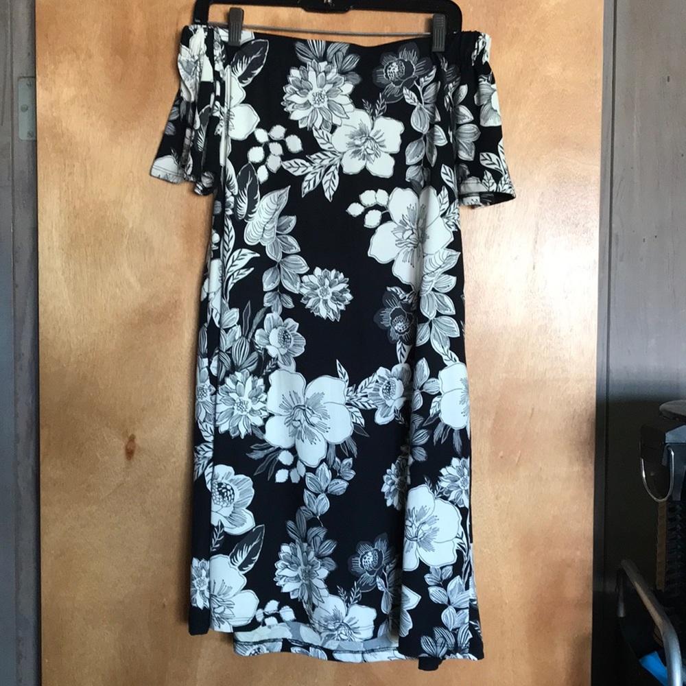 Black and White Eden in Love Dress